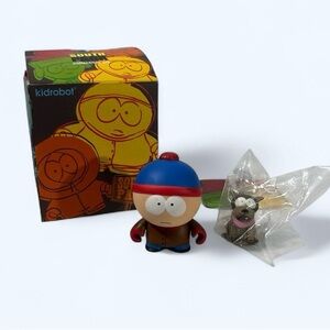 KIDROBOT SOUTH‎ PARK STAN FIGURE